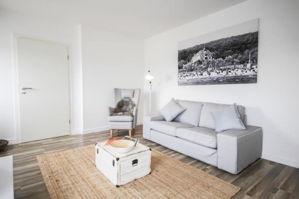 Lee Im Haus Demory Apartment